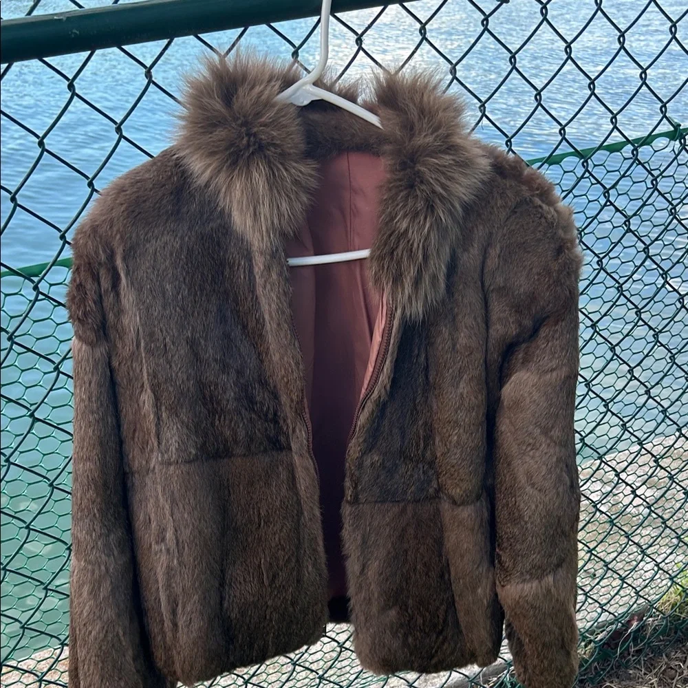 Vintage Brown real Fur Jacket - Picture 1 of 9
